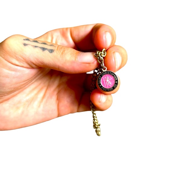 Pink St Christopher Charm with chain - Picture 3 of 8